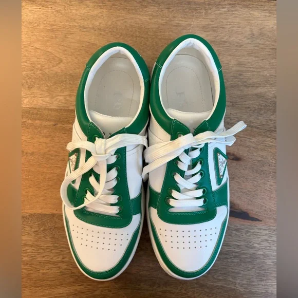PRADA low top Leather Sneakers Green and white - Picture 4 of 11